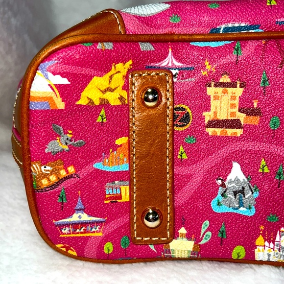Dooney & Bourke Park Life Tote Castle Walt Disney World Attractions EUC - Picture 4 of 8